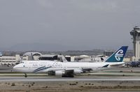 ZK-SUJ @ KLAX - Boeing 747-400 - by Mark Pasqualino