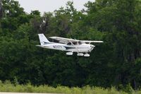 N2117Y @ LAL - Arriving at Lakeland, FL during Sun N Fun 2010.