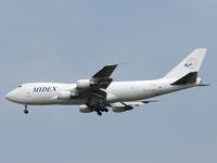 A6-MDG @ VIE - Operating a cargo flight on behalf of Emirates Sky Cargo to Vienna