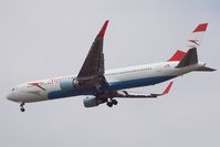 OE-LAZ @ LOWW - AUSTRIAN AIRLINES - by Delta Kilo