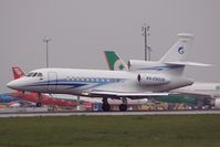 RA-09008 @ LOWW - Gazpromavia       Dassault 	Falcon 900EX	c/n142 - by Delta Kilo