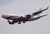 RA-96012 @ LOWW - Russia State Transport Company - by Delta Kilo