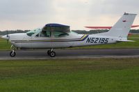 N52195 @ LAL - Sun N Fun 2010 - by Bob Simmermon