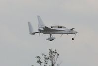 N22GZ @ LAL - Arriving at Lakeland, FL during Sun N Fun 2010.