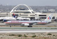 N662AA @ KLAX - Boeing 757-200 - by Mark Pasqualino