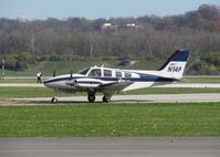 N14P @ KLUK - Baron - by Kevin Kuhn