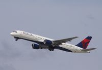 N6712B @ KLAX - Boeing 757-200 - by Mark Pasqualino