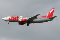 G-CELJ @ EGNT - Boeing 737-330 on approach to Rwy 25 at Newcastle Airport in 2007. - by Malcolm Clarke
