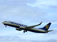 EI-DPI @ EGPH - Edinburgh based Ryanair B737-800 departs runway 24