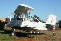 VH-LAU @ YGTH - YGTH