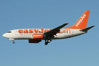 G-EZKC @ EGNT - Boeing 737-73V on approach to Rwy 25 at Newcastle Airport in 2006. - by Malcolm Clarke