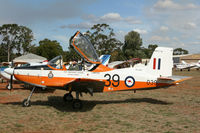 VH-WCT @ YGTH - YGTH