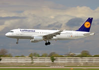 D-AIZC photo, click to enlarge