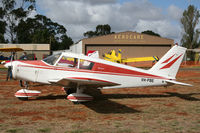 VH-PBE @ YGTH - YGTH