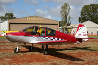 VH-JGP @ YGTH - YGTH