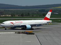 OE-LPA @ VIE - Taxiing to RWY 16