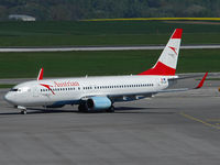 OE-LNS @ VIE - Taxiing to RWY 16
