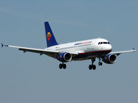D-AHIH @ VIE - Landing RWY 11