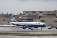 N546UA @ KLAX - Boeing 757-200 - by Mark Pasqualino