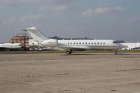 N983J @ LFPB - on transit at Le Bourget - by juju777