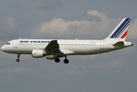 F-GFKA @ VIE - Air France Airbus A320-111