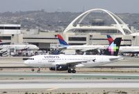 XA-VOC @ KLAX - Airbus A319 - by Mark Pasqualino