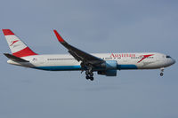 OE-LAX @ LOWW - Austrian Airlines