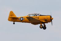 N8201V @ LAL - Arriving at Lakeland, FL during Sun N Fun 2010. - by Bob Simmermon