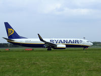 EI-DYZ @ EGPH - Ryanair 5578 arrives at EDI - by Mike stanners