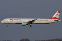 OE-LBA @ LOWW - Austrian Airlines
