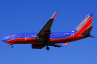 N737JW @ HOU - Short final 30L - by AJ Heiser