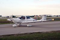 N420AM @ LAL - Diamond DA40 - by Florida Metal