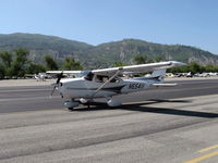 N65411 @ SZP - 2004 Cessna 172S SKYHAWK II SP, Lycoming IO-360-L2A 180 Hp - by Doug Robertson