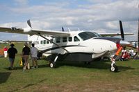 N2215V @ LAL - Cessna 208B - by Florida Metal