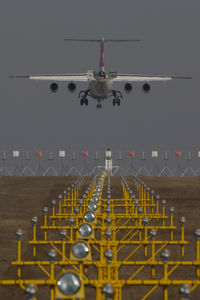 HB-IXX @ LOWW - Swiss Bae146 - by Andy Graf-VAP