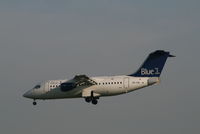 OH-SAL @ EBBR - Arrival of flight KF801 to RWY 25L