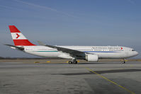 OE-LAM @ LOWW - Austrian Airlines A330-200 - by Andy Graf-VAP