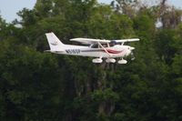 N516SP @ LAL - Arriving at Lakeland, FL during Sun N Fun 2010.