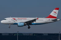 OE-LDB @ LOWW - Austrian Airlines - by Thomas Posch - VAP