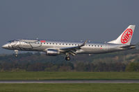OE-IHB @ LOWW - FlyNiki