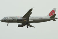 OE-LEB @ VIE - NIKI Airbus A320-214
