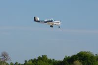 N640D @ LAL - Arriving at Lakeland, FL during Sun N Fun 2010. - by Bob Simmermon
