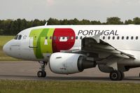 CS-TTM @ ELLX - taxying to the active - by Friedrich Becker