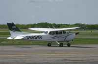 N569ND @ KAXN - Cessna 172S Skyhawk from the University of North Dakota. - by Kreg Anderson