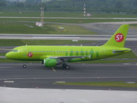 VP-BHV @ EDDL - Just landed - by ghans