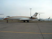 VT-DHA @ LSZH - Visiting the WEF2004 - by ghans