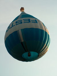 PH-OIH @ WARSTEIN - Inverted balloon - by ghans