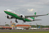B-16301 @ WADD - Eva Air - by Lutomo Edy Permono