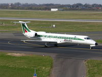 I-EXML @ EDDL - 700th Embraer - by ghans