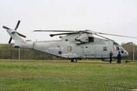 ZH853 photo, click to enlarge ZH853 photo, click to enlarge